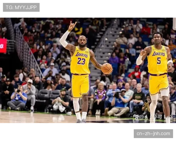 湖人关键时刻阵容调配待优化 詹东里三人同时登场效果不佳